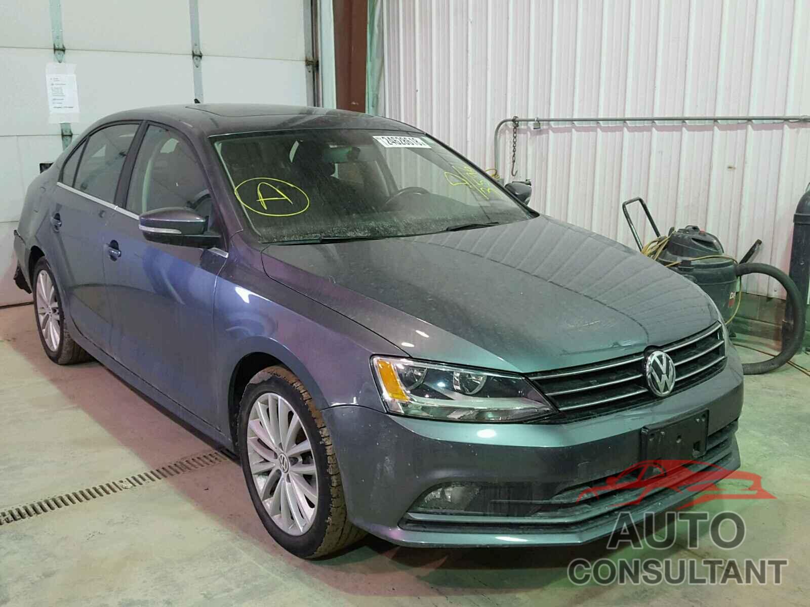 VOLKSWAGEN JETTA 2015 - 3VWD07AJ0FM323596