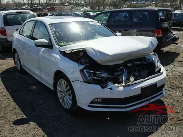 VOLKSWAGEN JETTA 2015 - 3VWD17AJ9FM406151
