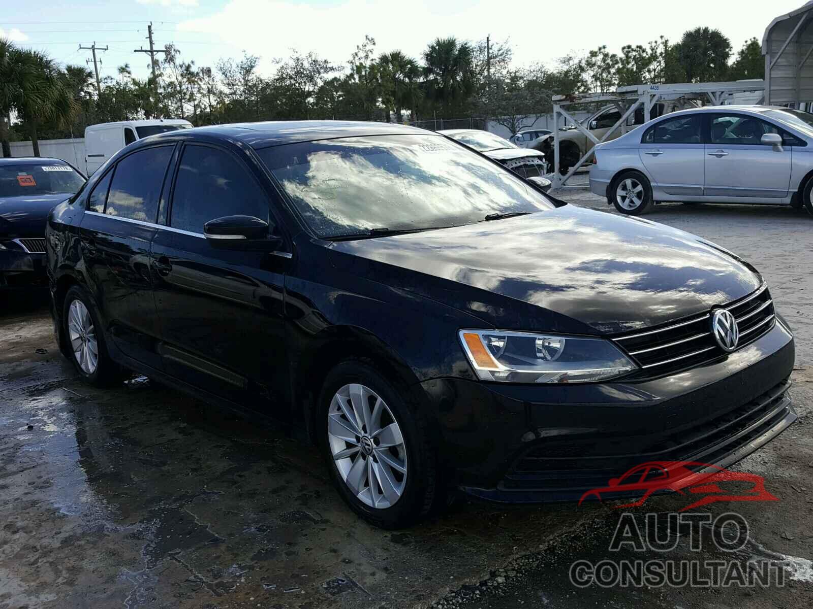 VOLKSWAGEN JETTA 2015 - 3VWD07AJ4FM419831