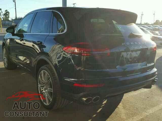 PORSCHE CAYENNE 2017 - WP1AB2A23HLA50314