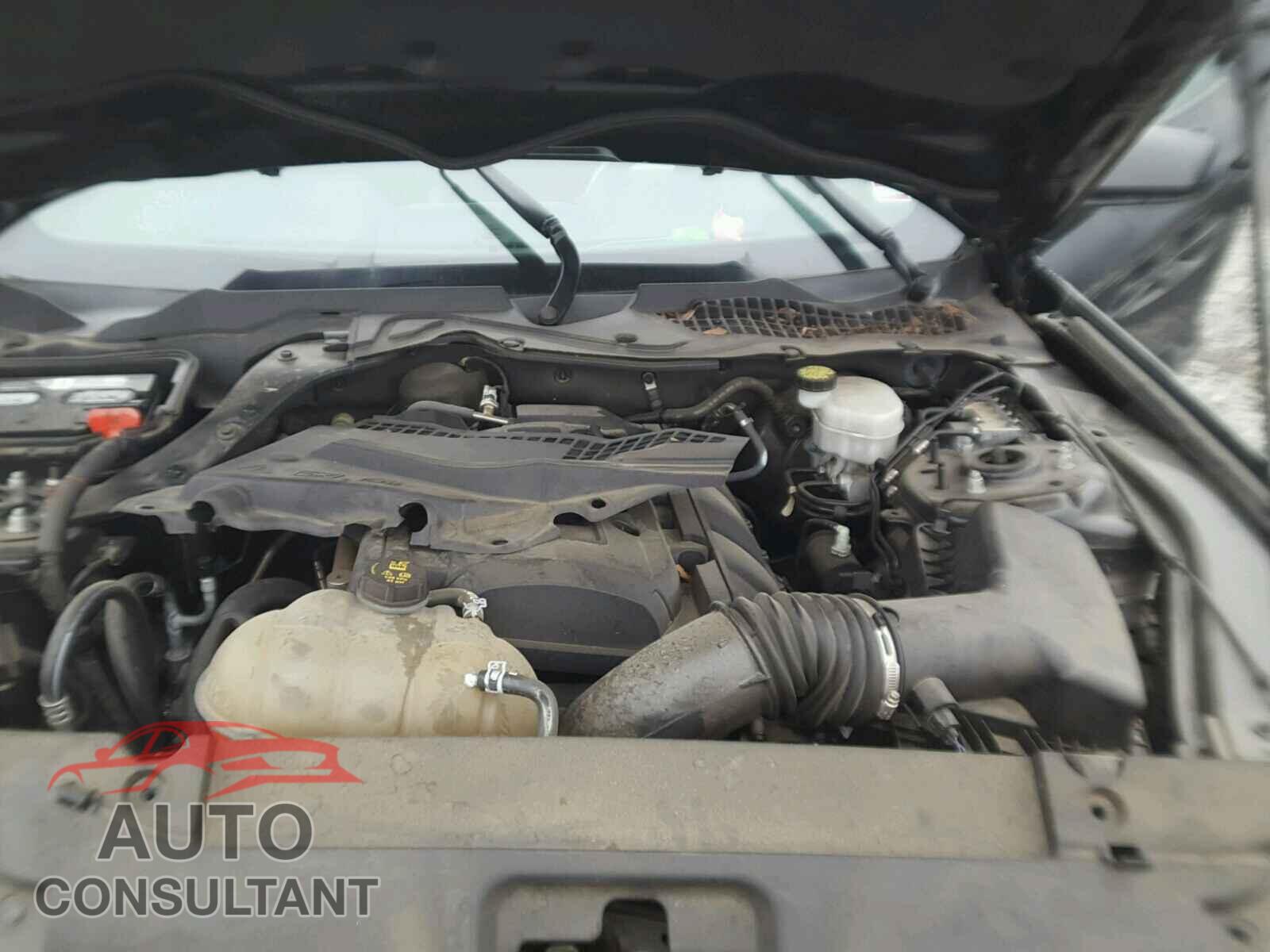 FORD MUSTANG 2015 - 1FA6P8TH1F5335470
