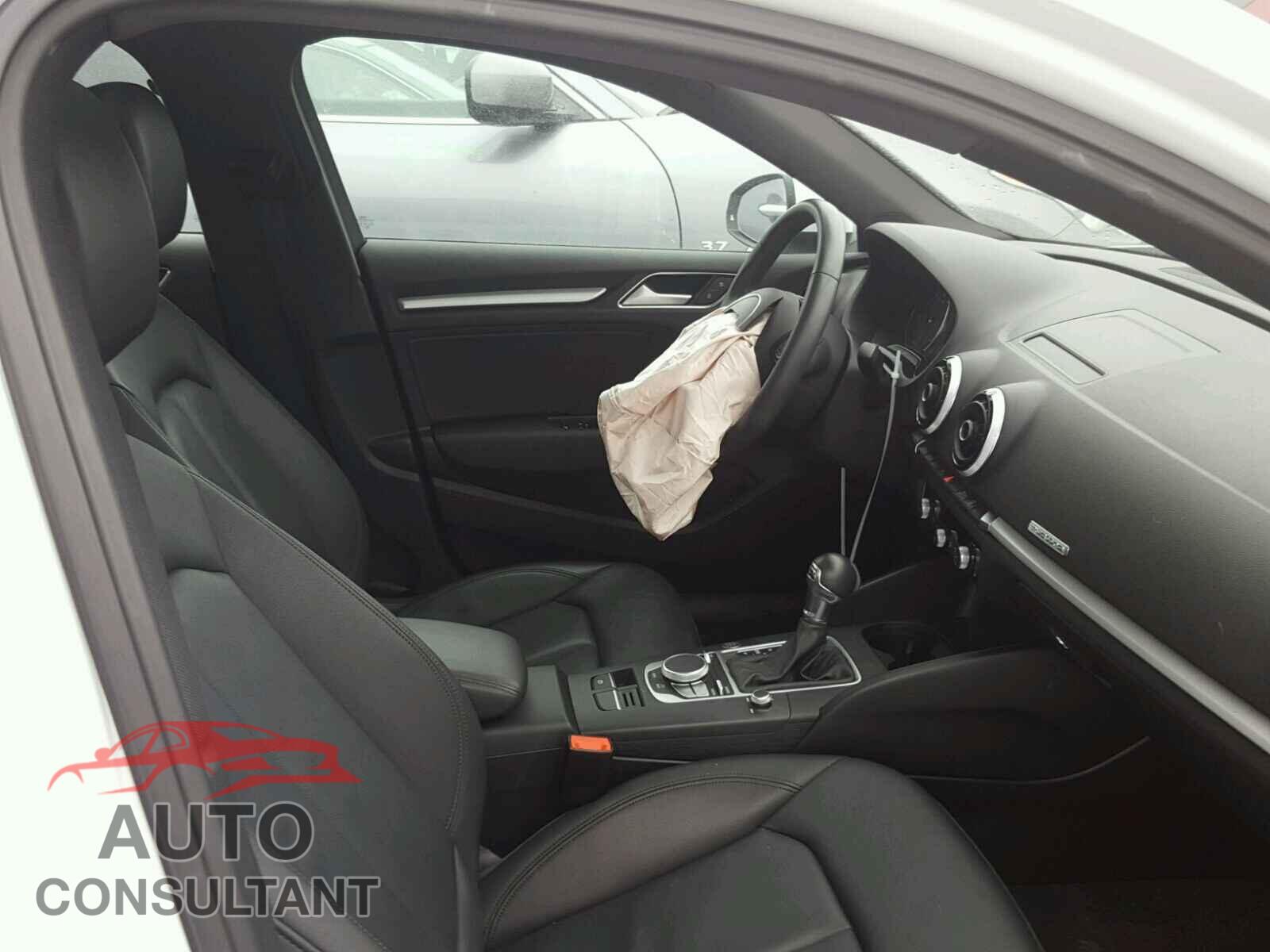 AUDI A3 2016 - WAUB8GFF7G1029471