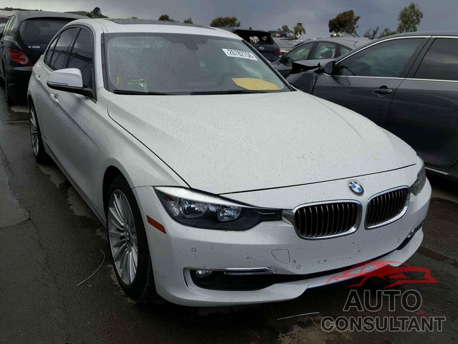 BMW 3 SERIES 2015 - WBA3C1C55FK124082