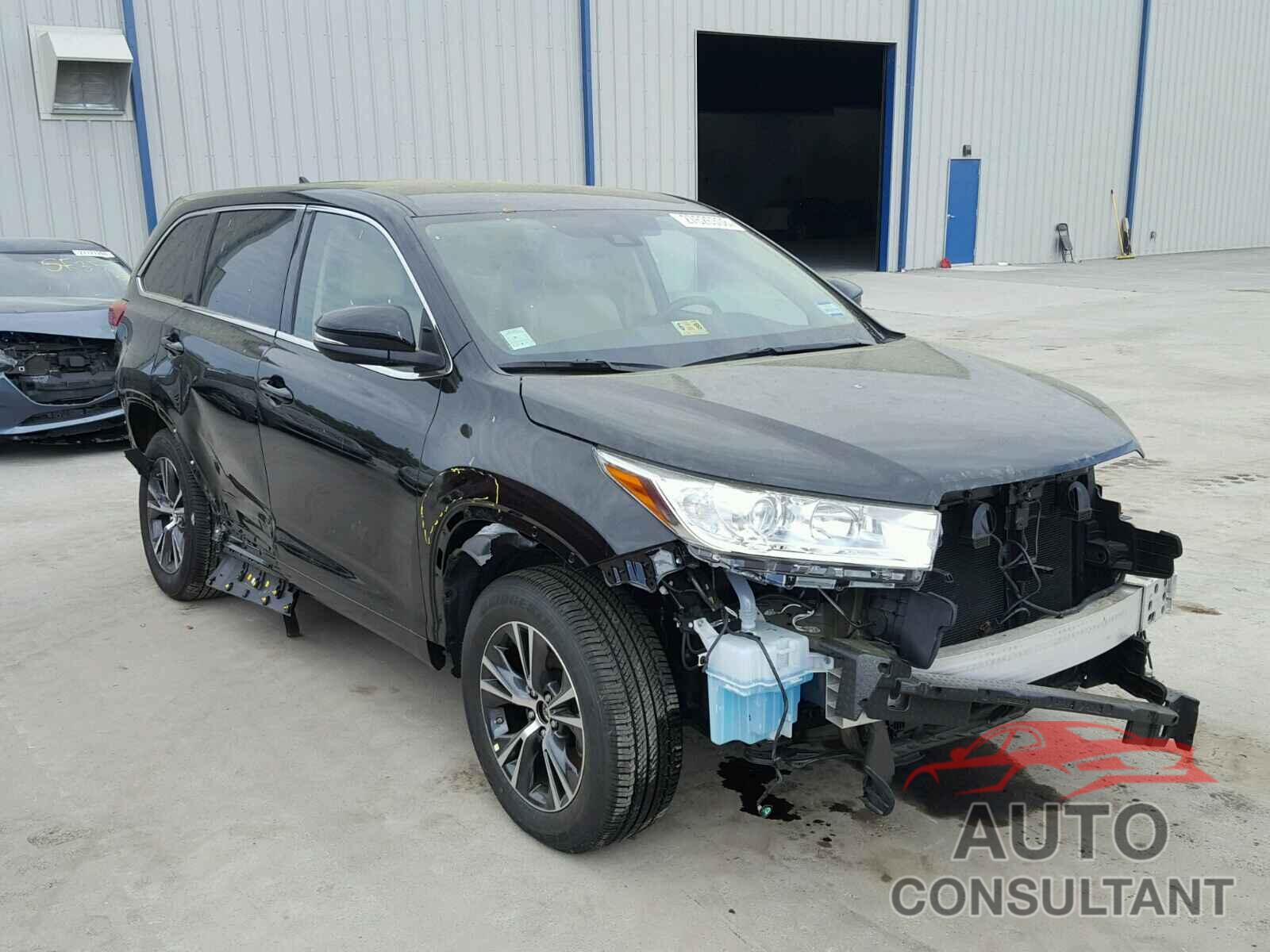 TOYOTA HIGHLANDER 2017 - 5TDBZRFH7HS401585