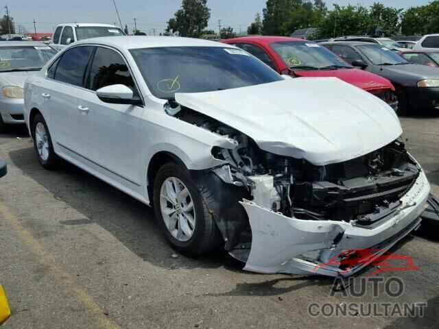 VOLKSWAGEN PASSAT 2017 - 1VWAT7A39HC005234