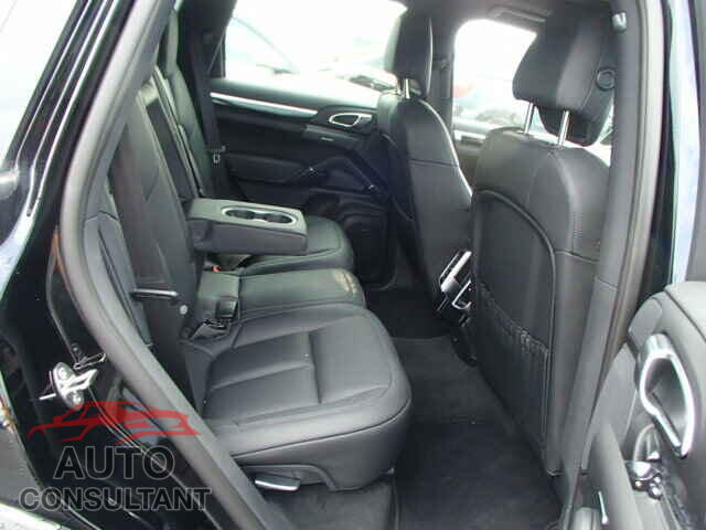 PORSCHE CAYENNE 2016 - WP1AA2A23GLA05312
