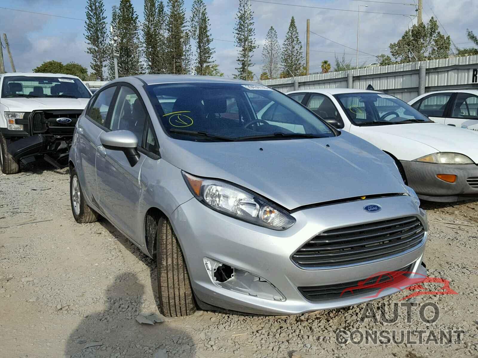 FORD FIESTA 2018 - 3FADP4EJ6JM104955