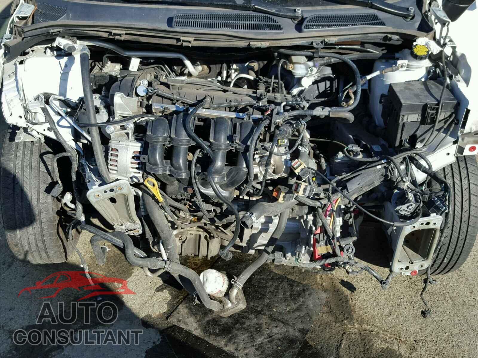 FORD FIESTA 2015 - 3FADP4EJ7FM206028