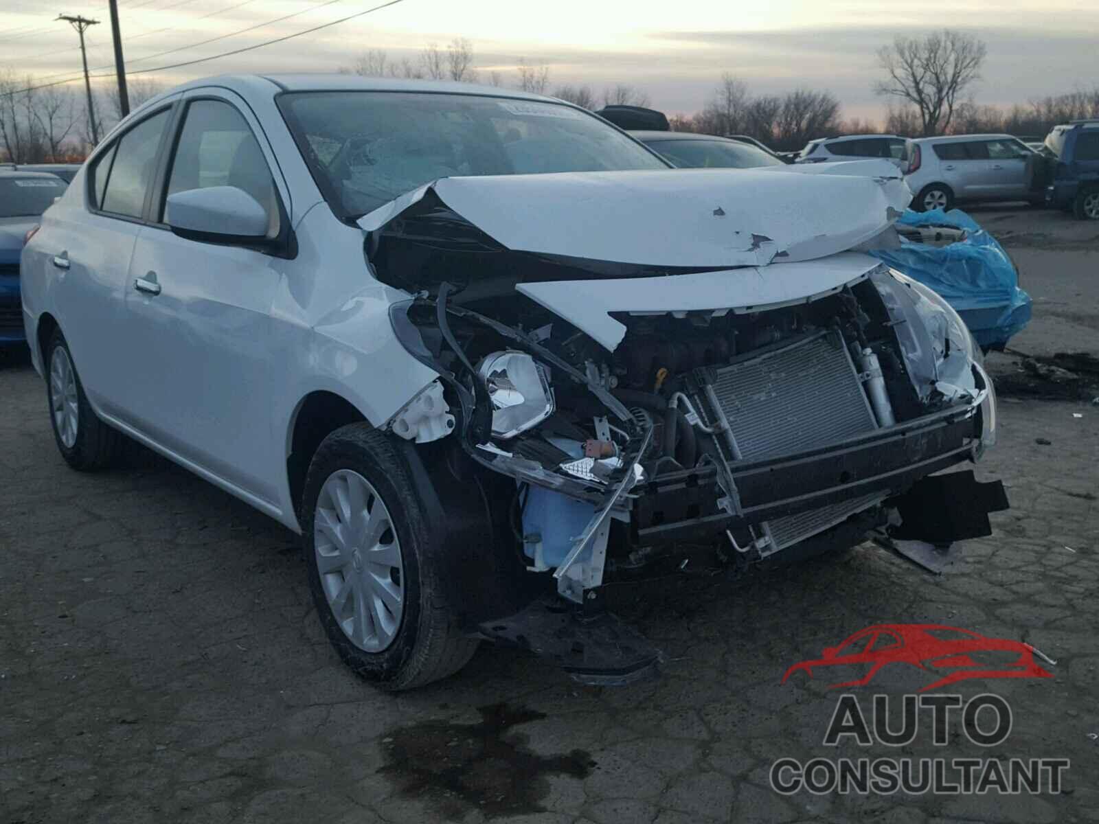 NISSAN VERSA 2017 - 3N1CN7AP4HK455878