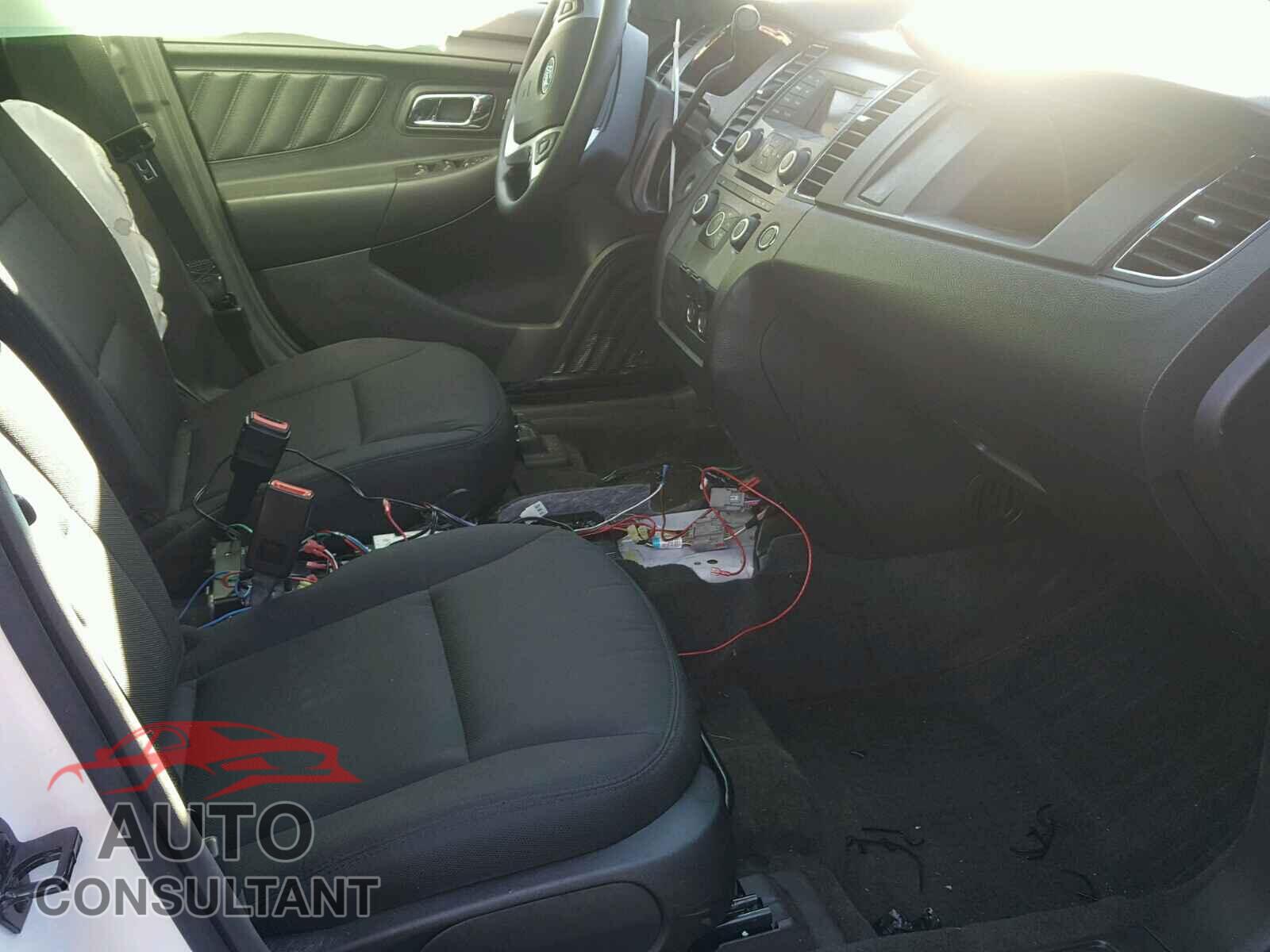 FORD TAURUS 2016 - 1FAHP2MK6GG139045