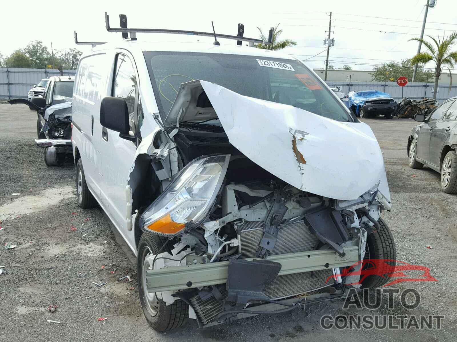 NISSAN NV 2015 - 3N6CM0KNXFK728241