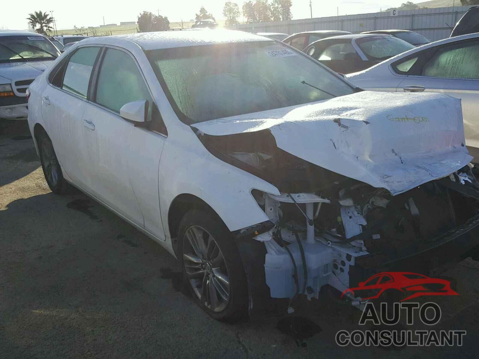 TOYOTA CAMRY 2015 - 4T1BF1FK2FU070408
