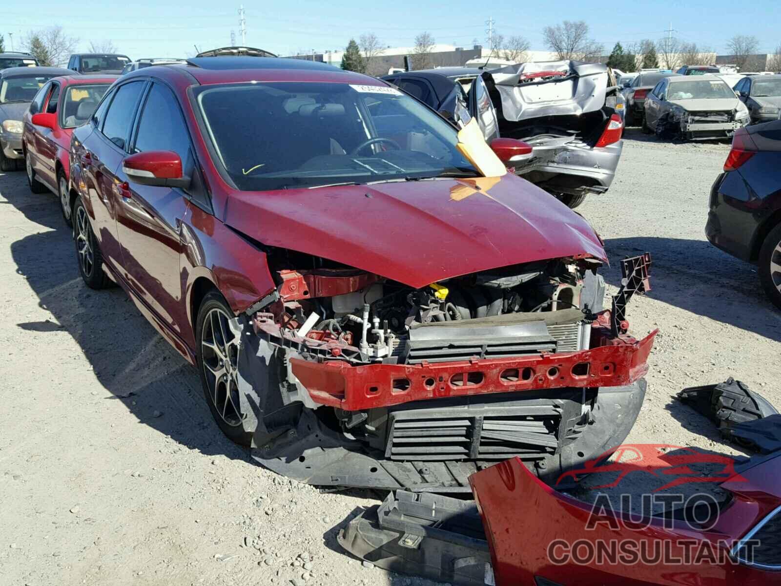 FORD FOCUS 2015 - 1FADP3F25FL300749
