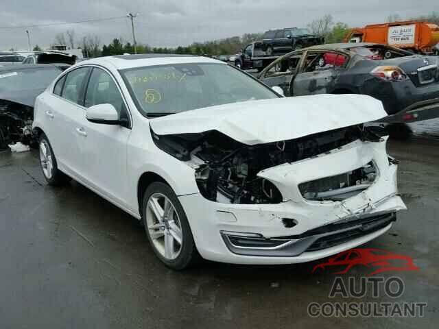 VOLVO S60 2015 - YV1612TM9F2354995