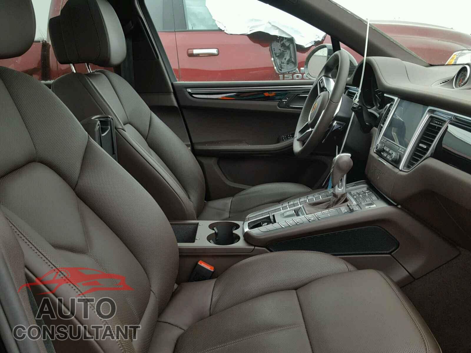 PORSCHE MACAN 2018 - WP1AB2A5XJLB30077