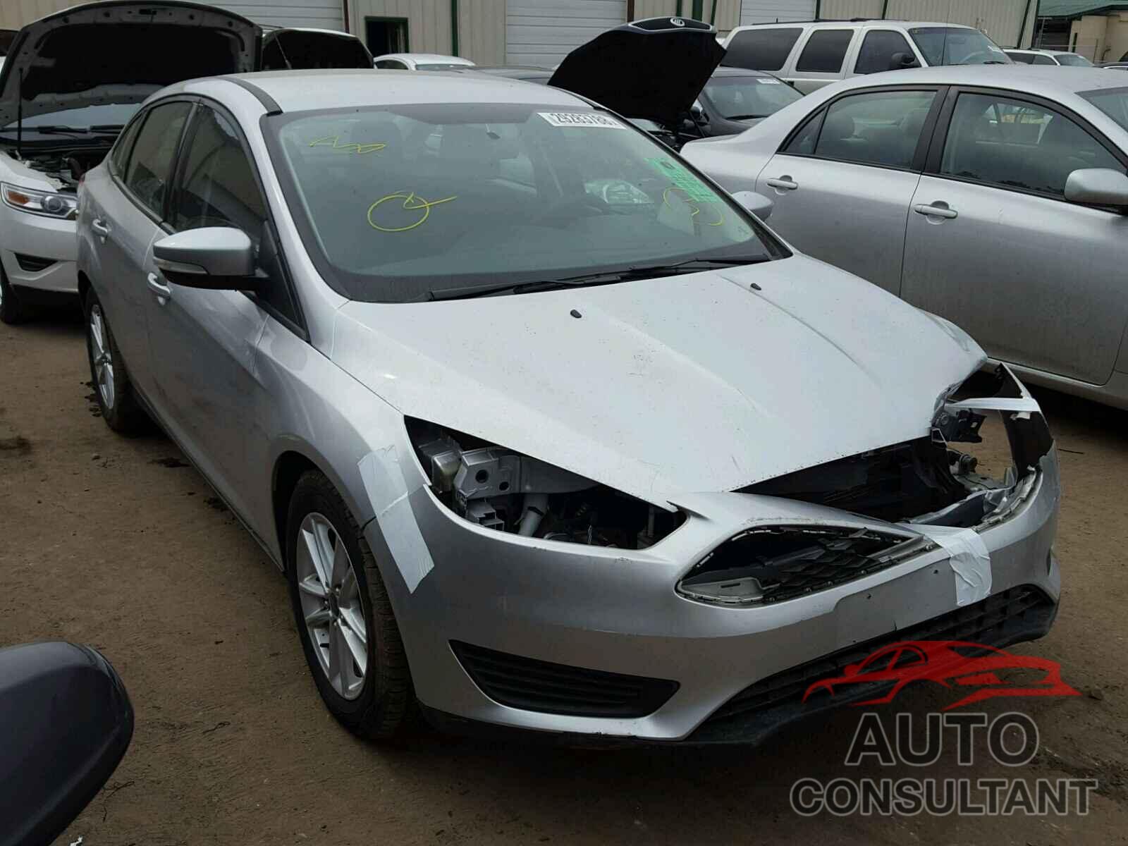 FORD FOCUS 2015 - 1FADP3F24FL307675