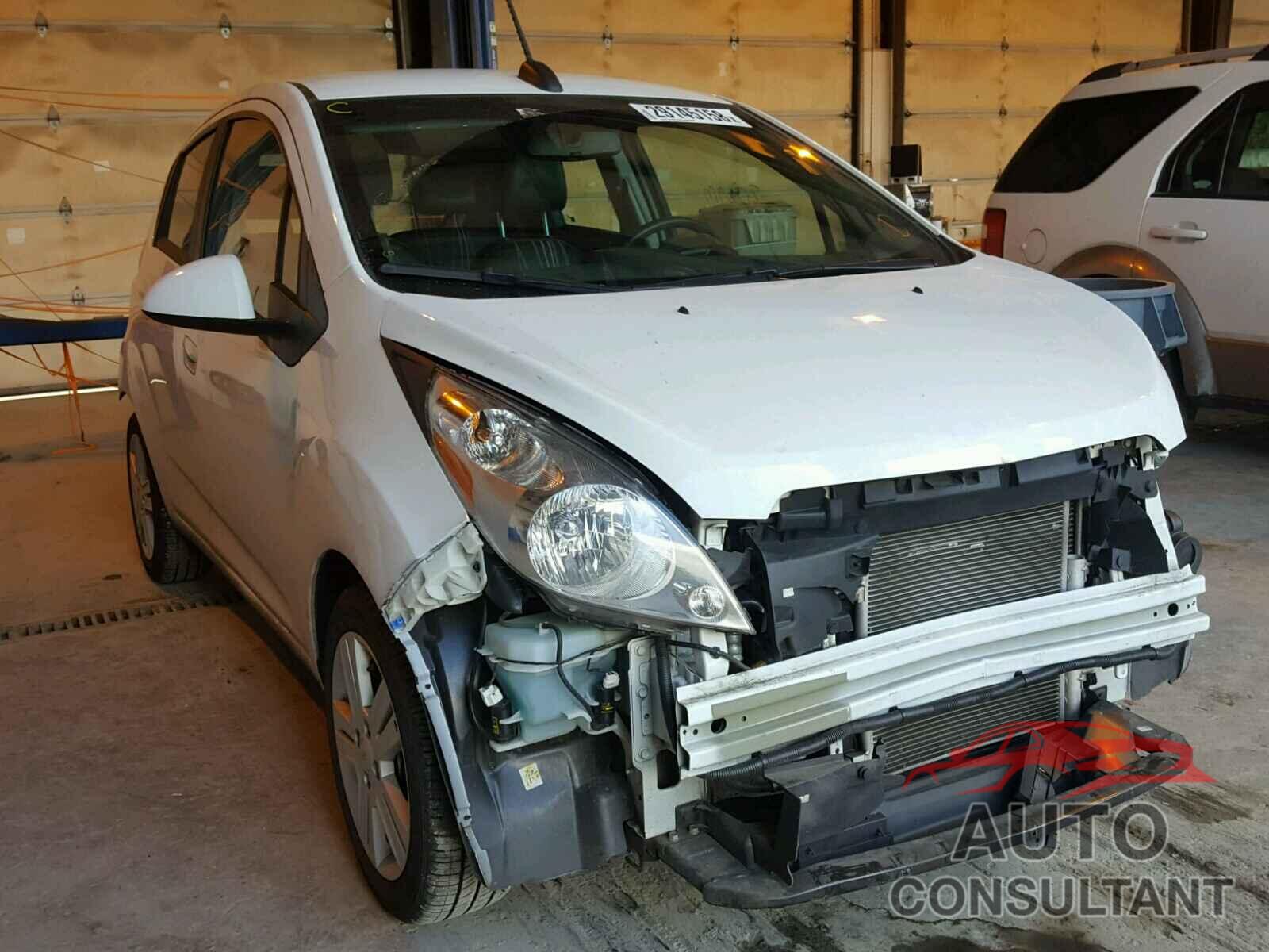 CHEVROLET SPARK 2015 - KL8CB6S96FC812523