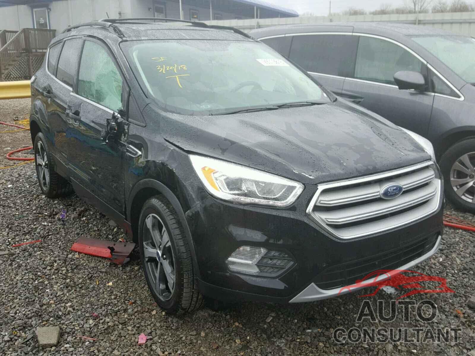 FORD ESCAPE 2018 - 1FMCU0HD0JUB03269