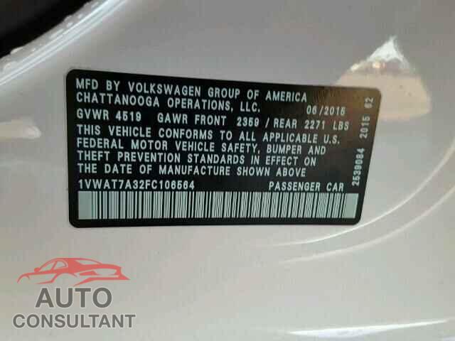 VOLKSWAGEN PASSAT 2015 - 1VWAT7A32FC106564