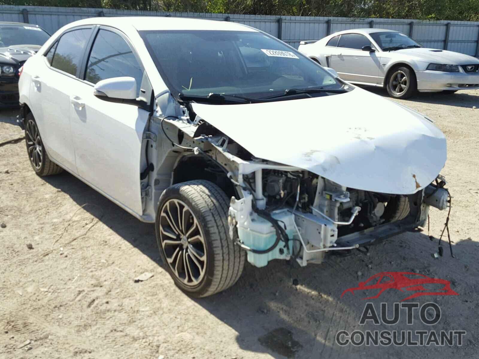 TOYOTA COROLLA 2015 - 5YFBURHE7FP319296