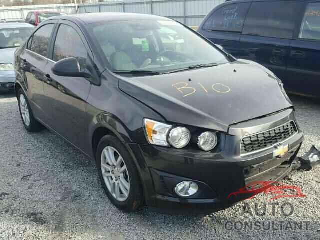 CHEVROLET SONIC 2015 - 1G1JC5SH3F4175235