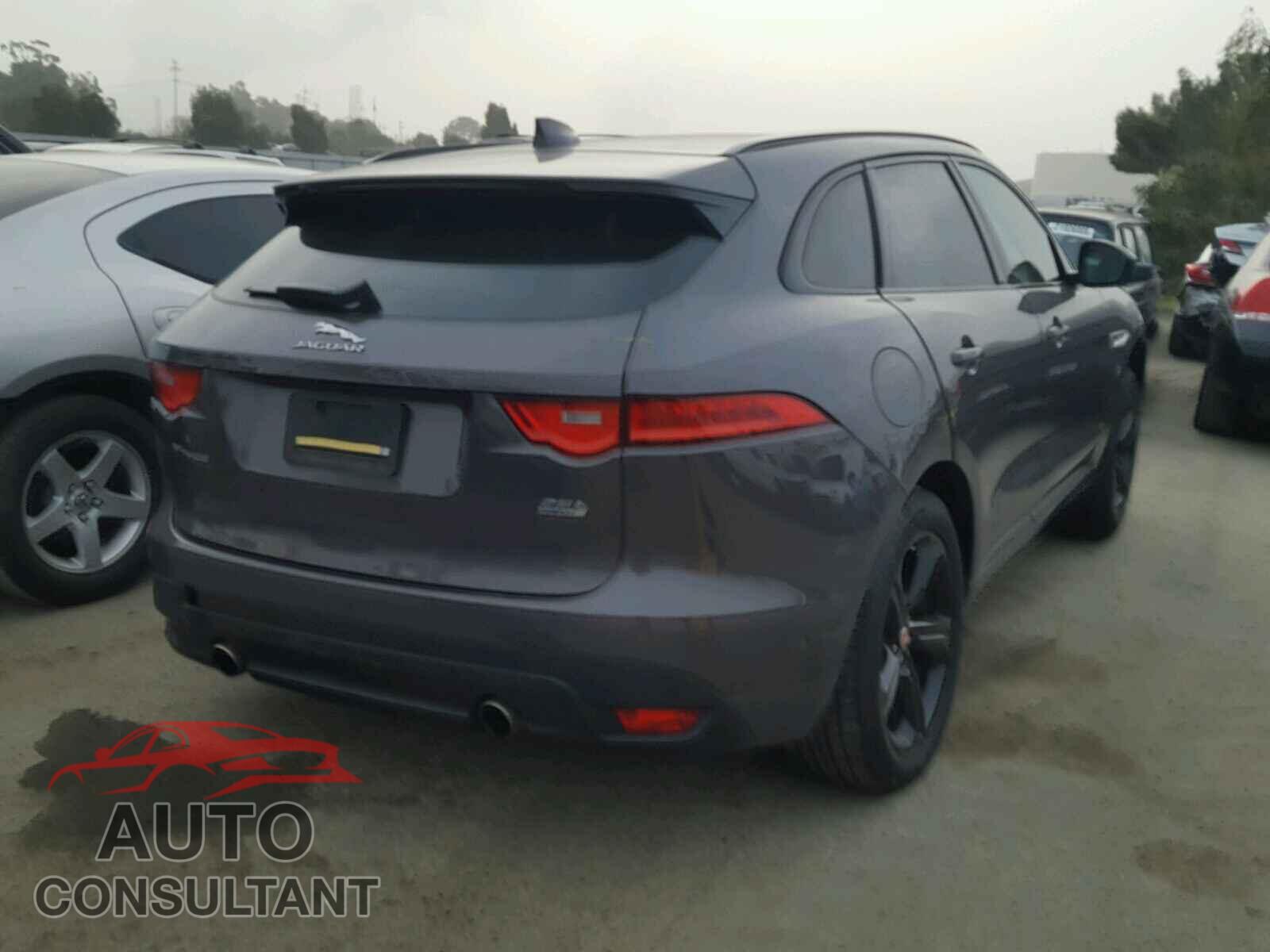 JAGUAR F-PACE 2017 - SADCL2BV2HA071705