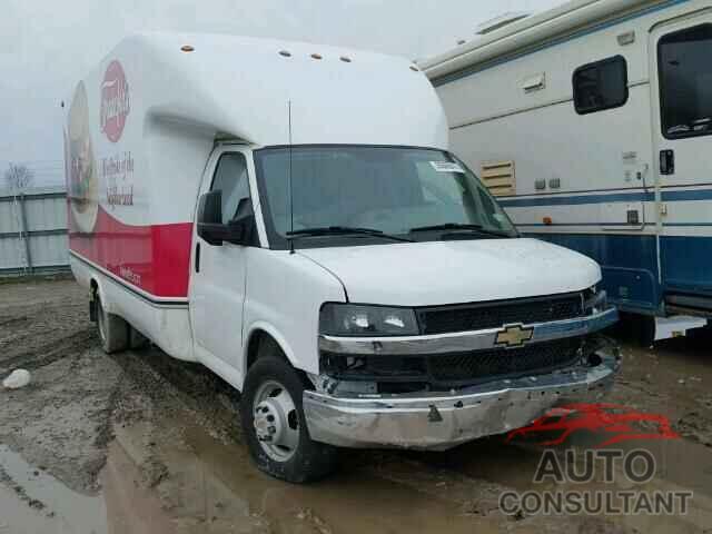 CHEVROLET EXPRESS 2015 - 1GB3G4CG9F1267637