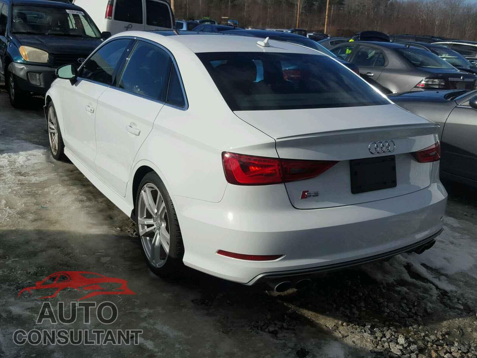 AUDI S3 2015 - WAUBFGFF0F1077687