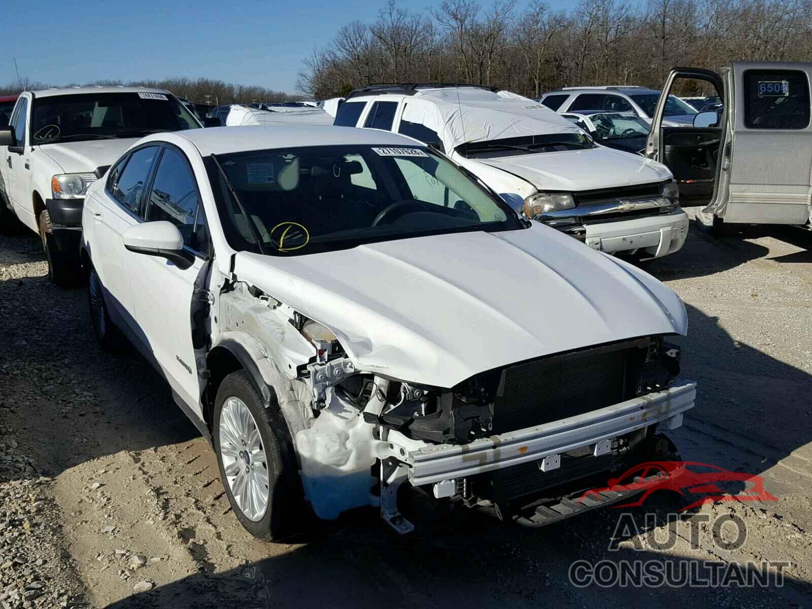 FORD FUSION 2015 - 3FA6P0UU9FR224921