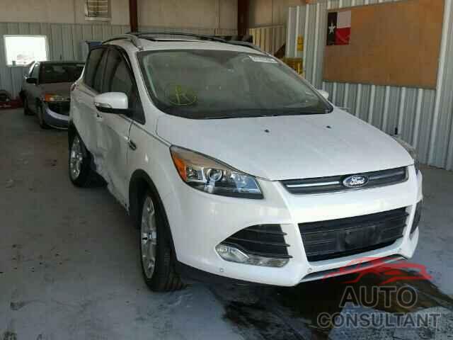 FORD ESCAPE 2015 - 1FMCU0JX8FUA16912