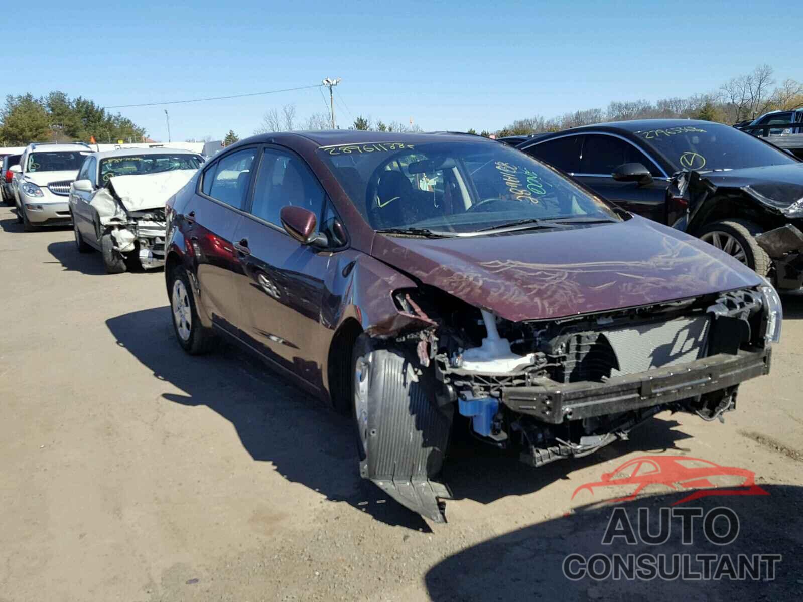 KIA FORTE 2018 - 3KPFK4A70JE194786