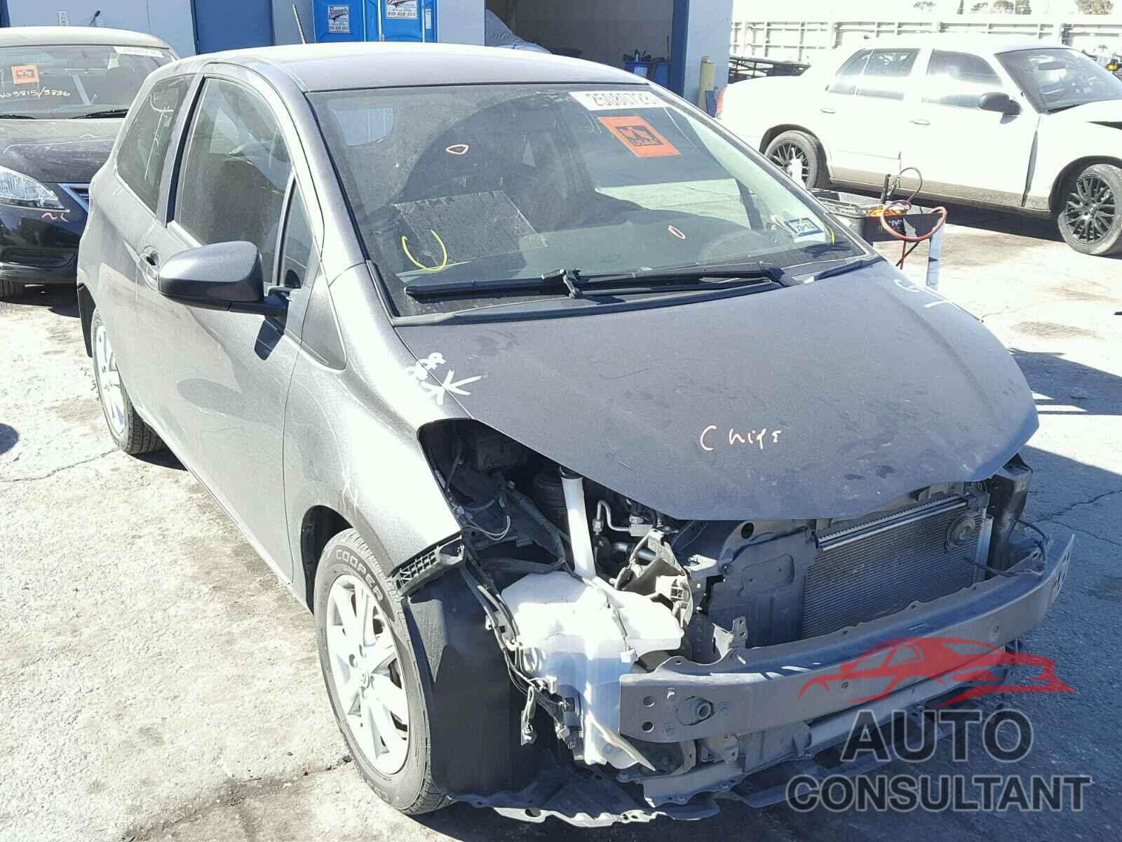TOYOTA YARIS 2015 - VNKJTUD38FA027576