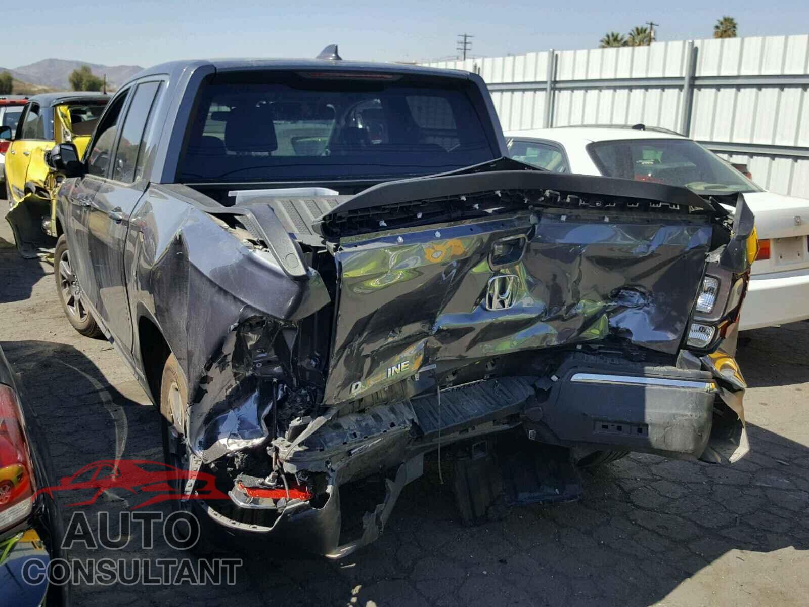 HONDA RIDGELINE 2017 - 5FPYK2F56HB003470