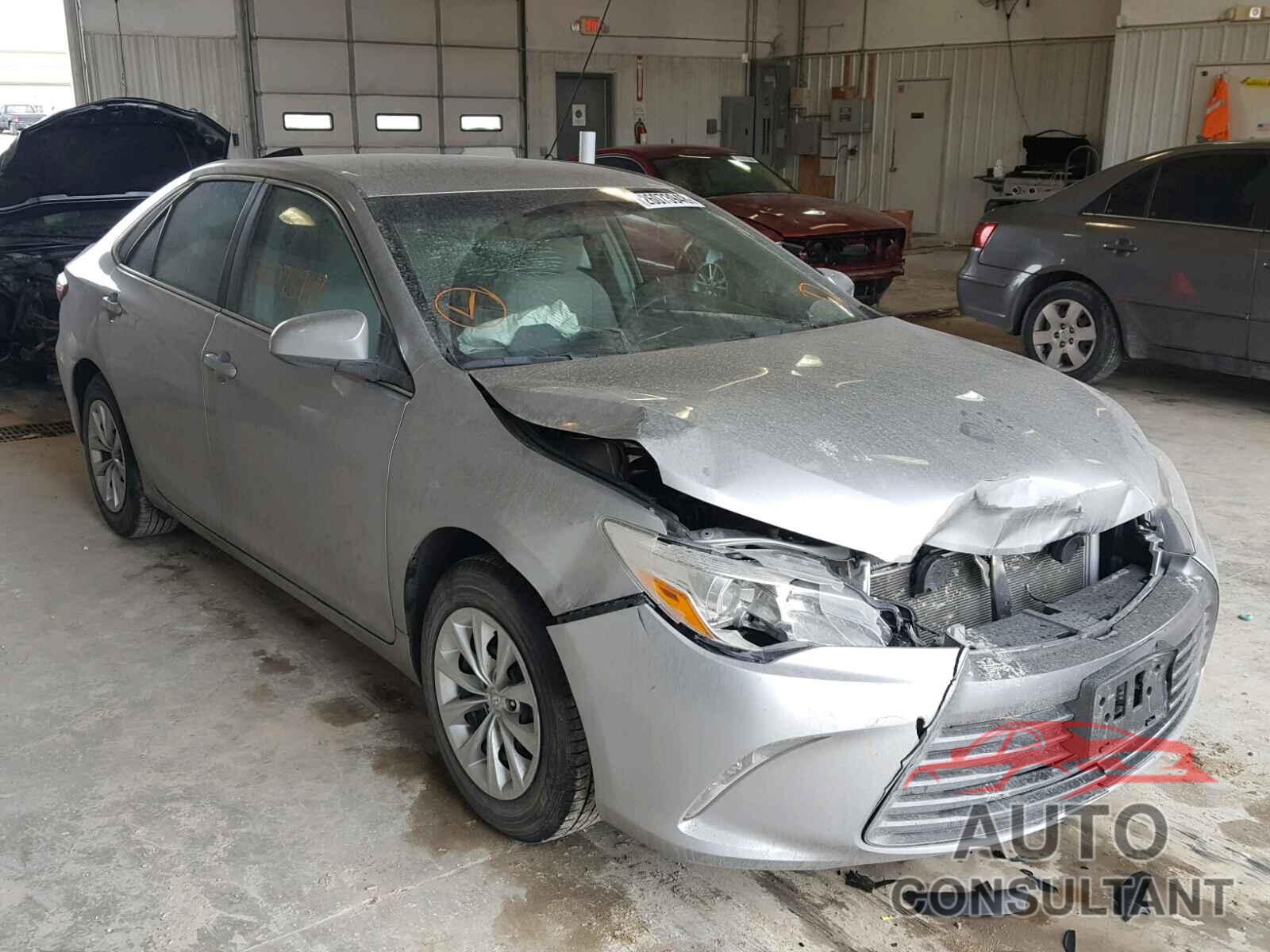 TOYOTA CAMRY 2015 - 4T4BF1FK8FR509455