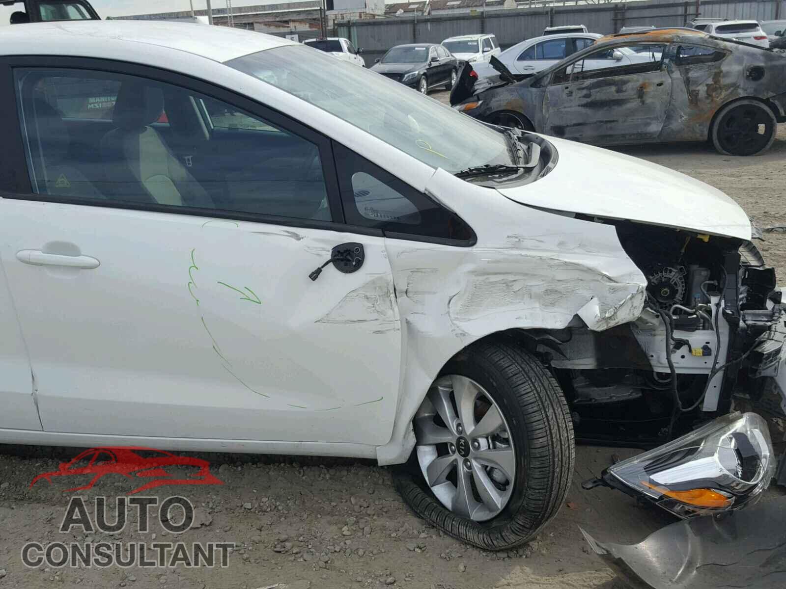 KIA RIO 2016 - KNADN4A32G6676070