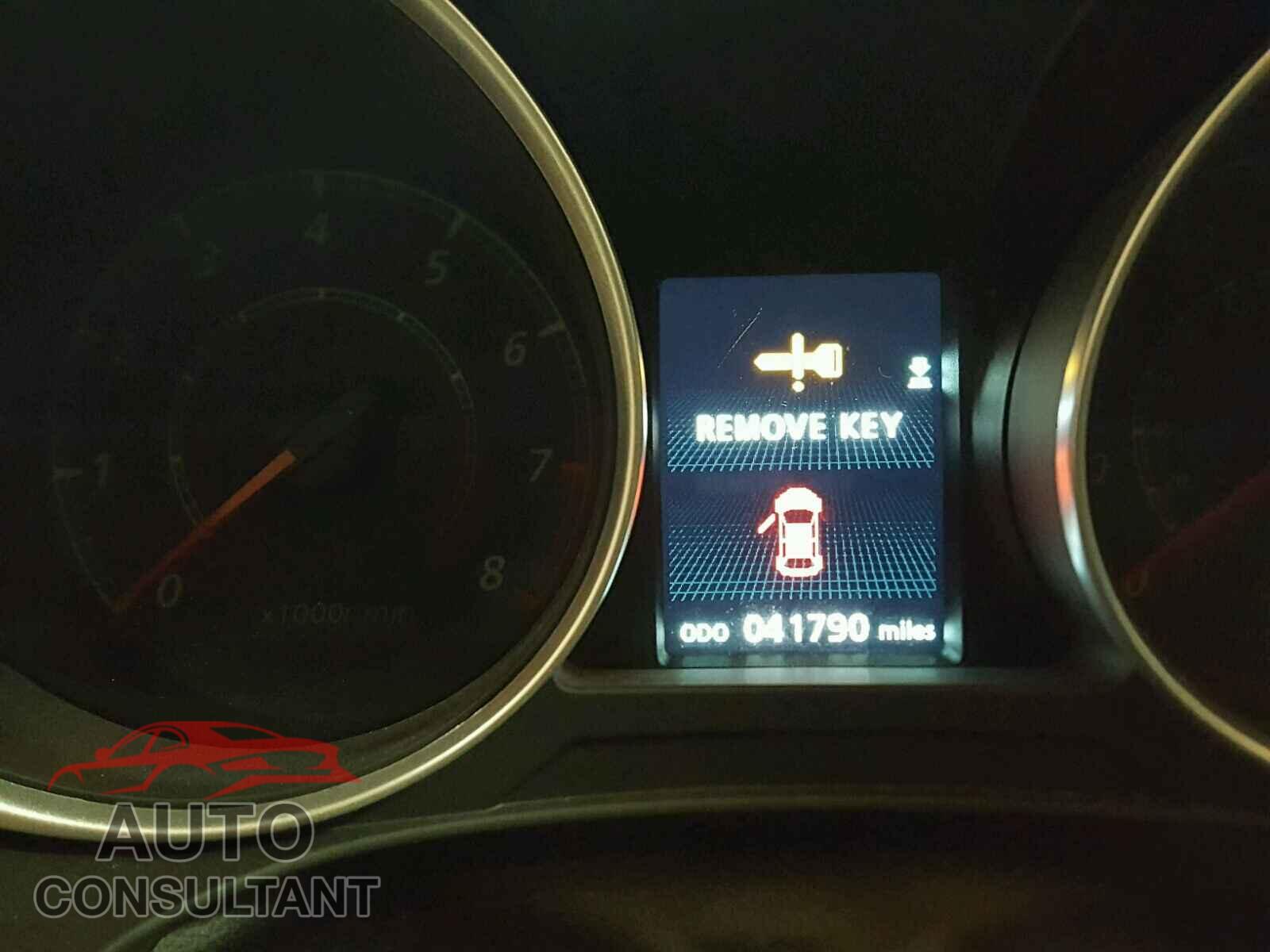 MITSUBISHI OUTLANDER 2015 - 4A4AR3AW8FE032889