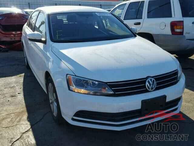 VOLKSWAGEN JETTA 2015 - 3VWD17AJ4FM235390