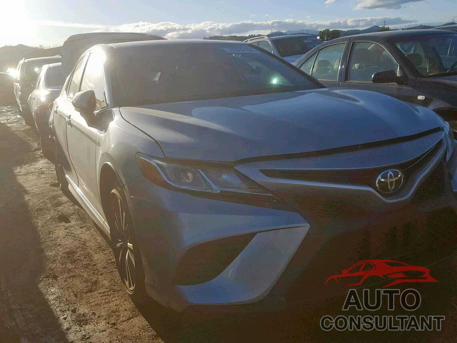 TOYOTA CAMRY 2019 - 4T1B11HK6KU189598
