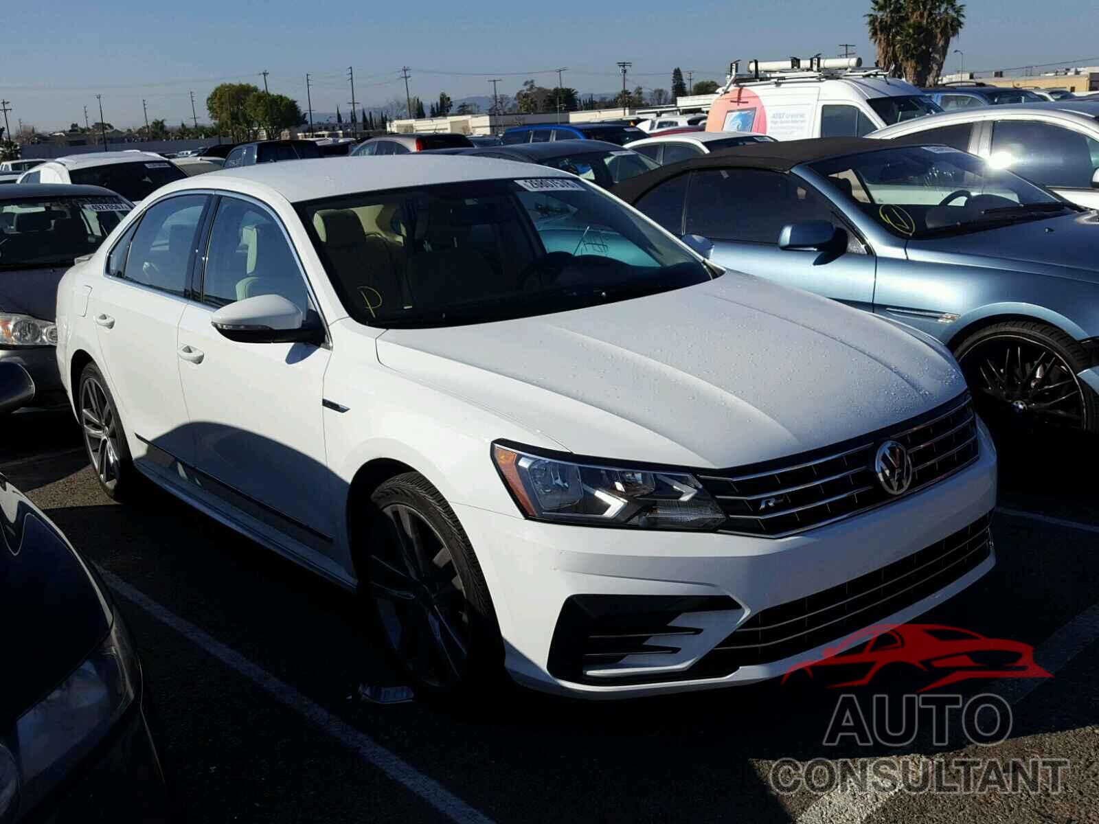 VOLKSWAGEN PASSAT 2017 - 1VWDT7A33HC033902