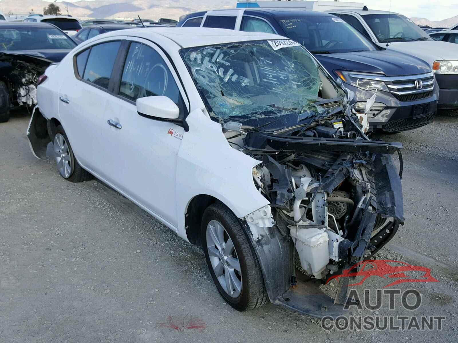 NISSAN VERSA 2016 - 3N1CN7AD7GK449836