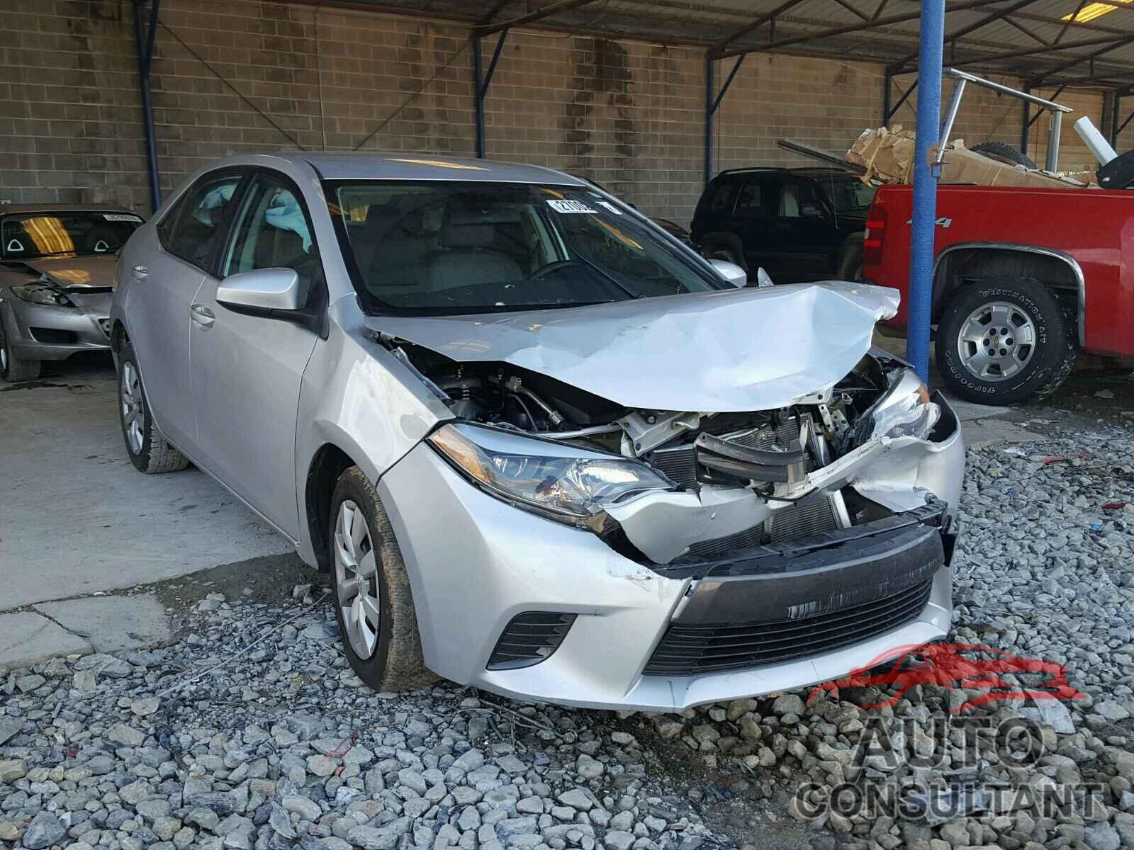 TOYOTA COROLLA 2015 - 5YFBURHE9FP278248