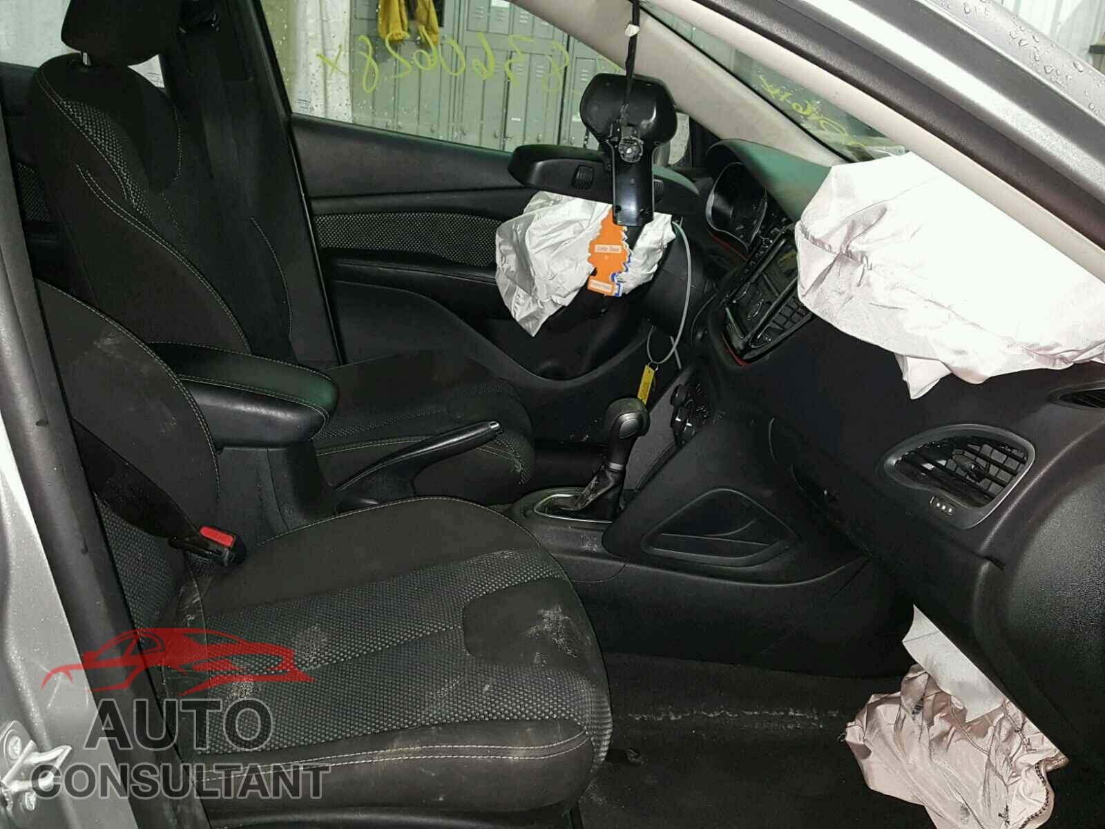 DODGE DART 2015 - 1C3CDFBB4FD309902