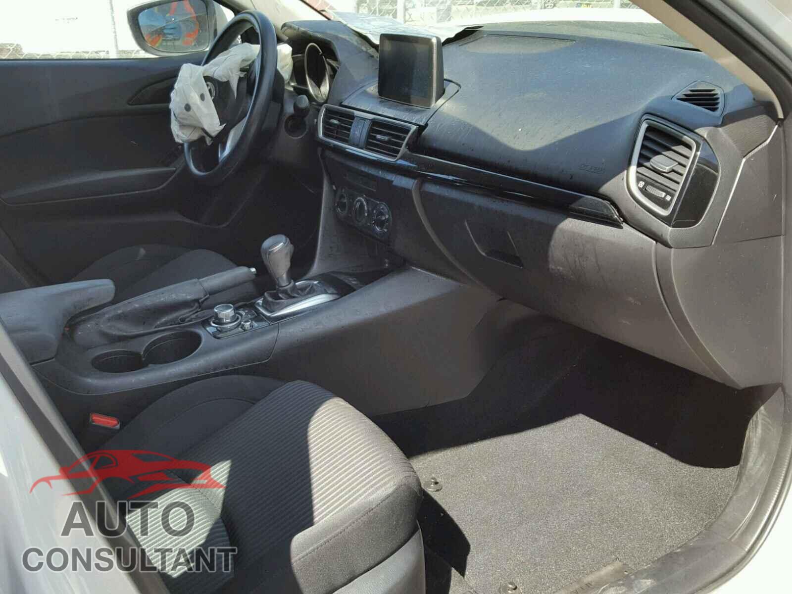 MAZDA 3 2016 - JM1BM1U75G1283736