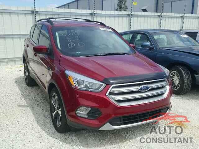 FORD ESCAPE 2017 - 1FMCU0GD6HUA20568