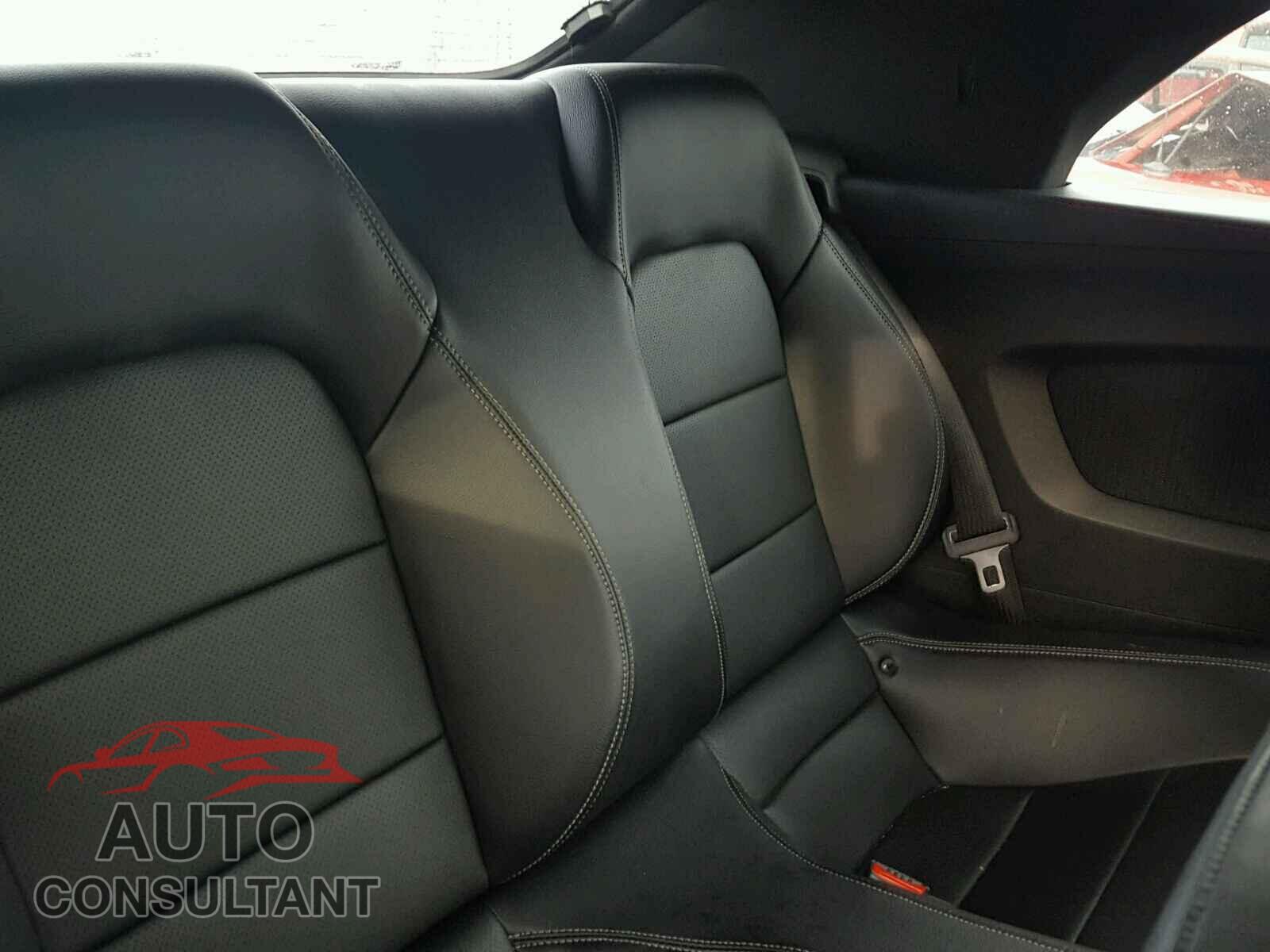 FORD MUSTANG 2015 - 1FATP8FF1F5368238