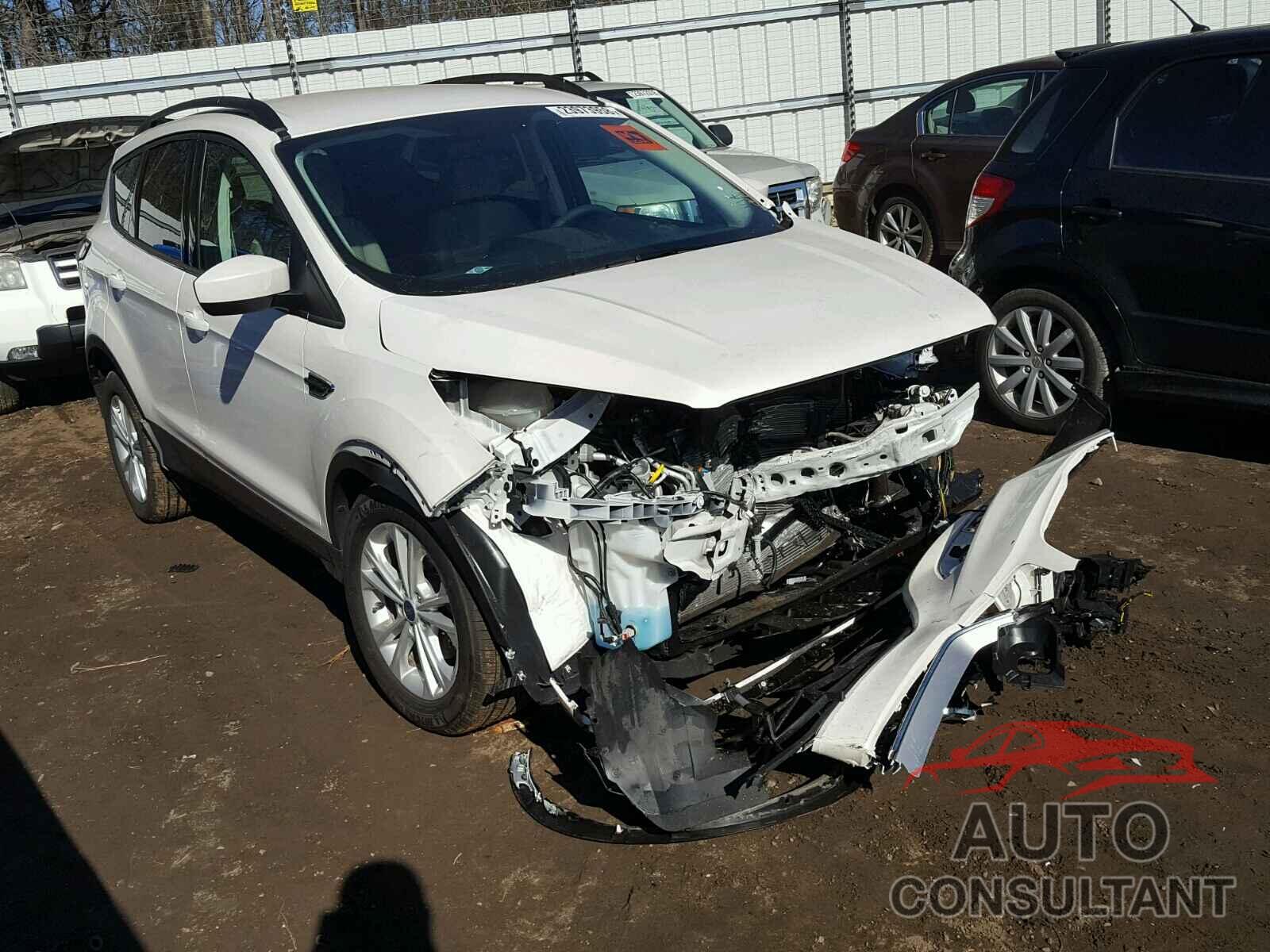 FORD ESCAPE 2017 - 1FMCU0GD5HUE51323