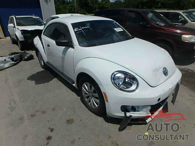 VOLKSWAGEN BEETLE 2015 - 3VWF17AT9FM638551