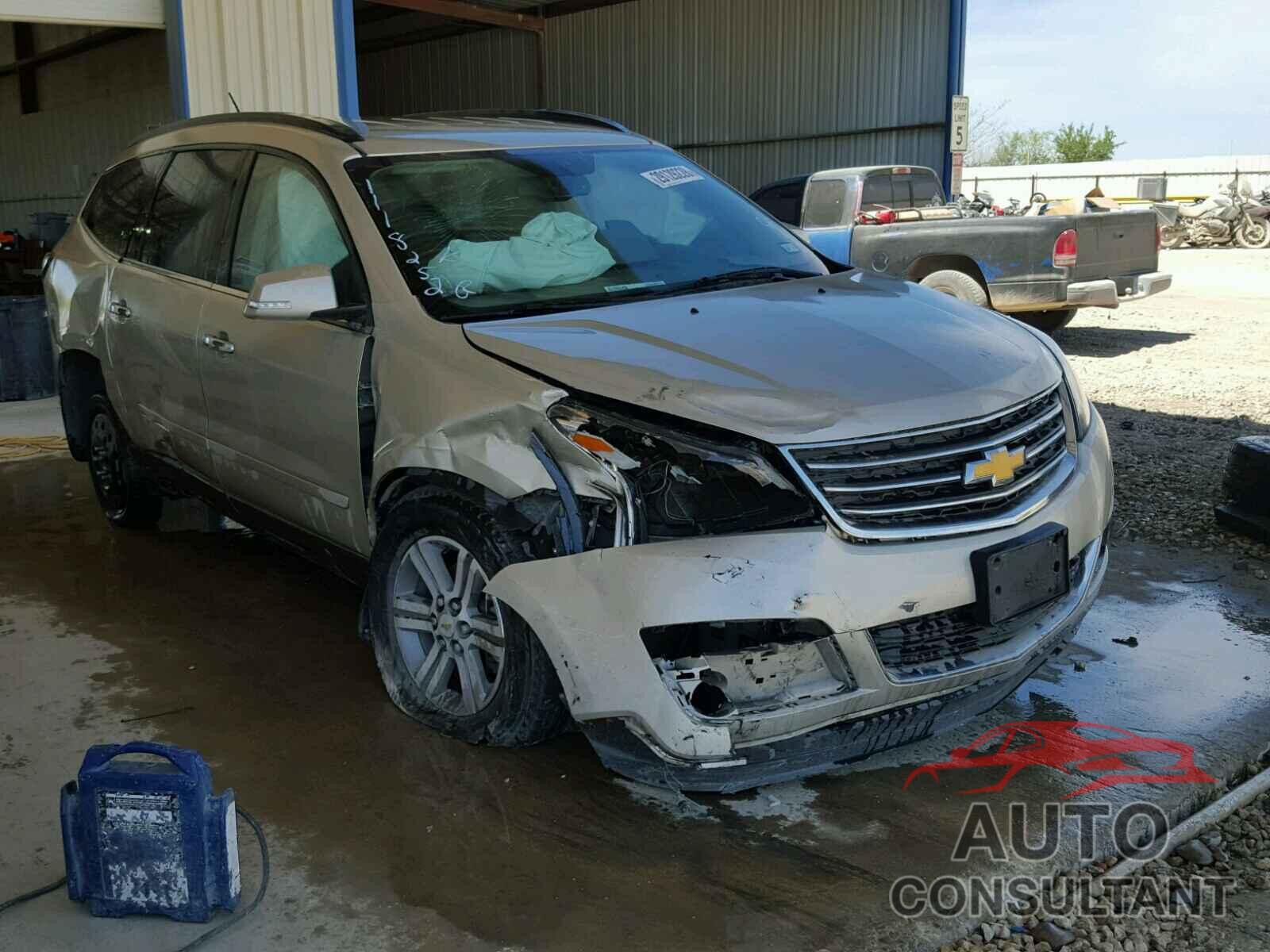 CHEVROLET TRAVERSE 2015 - 1GNKRHKD5FJ155151