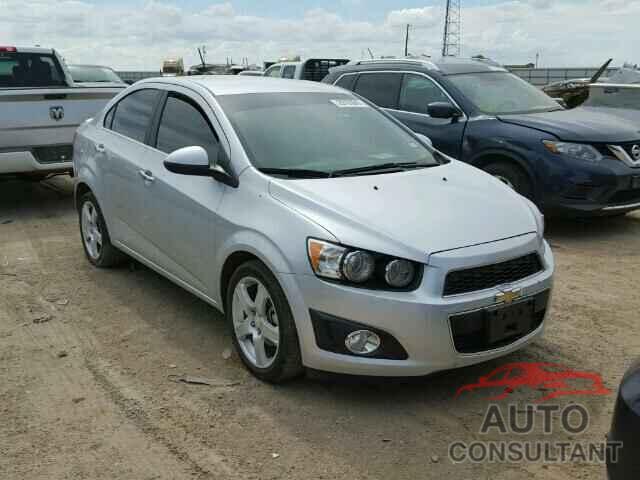 CHEVROLET SONIC 2015 - 1G1JE5SB7F4187636