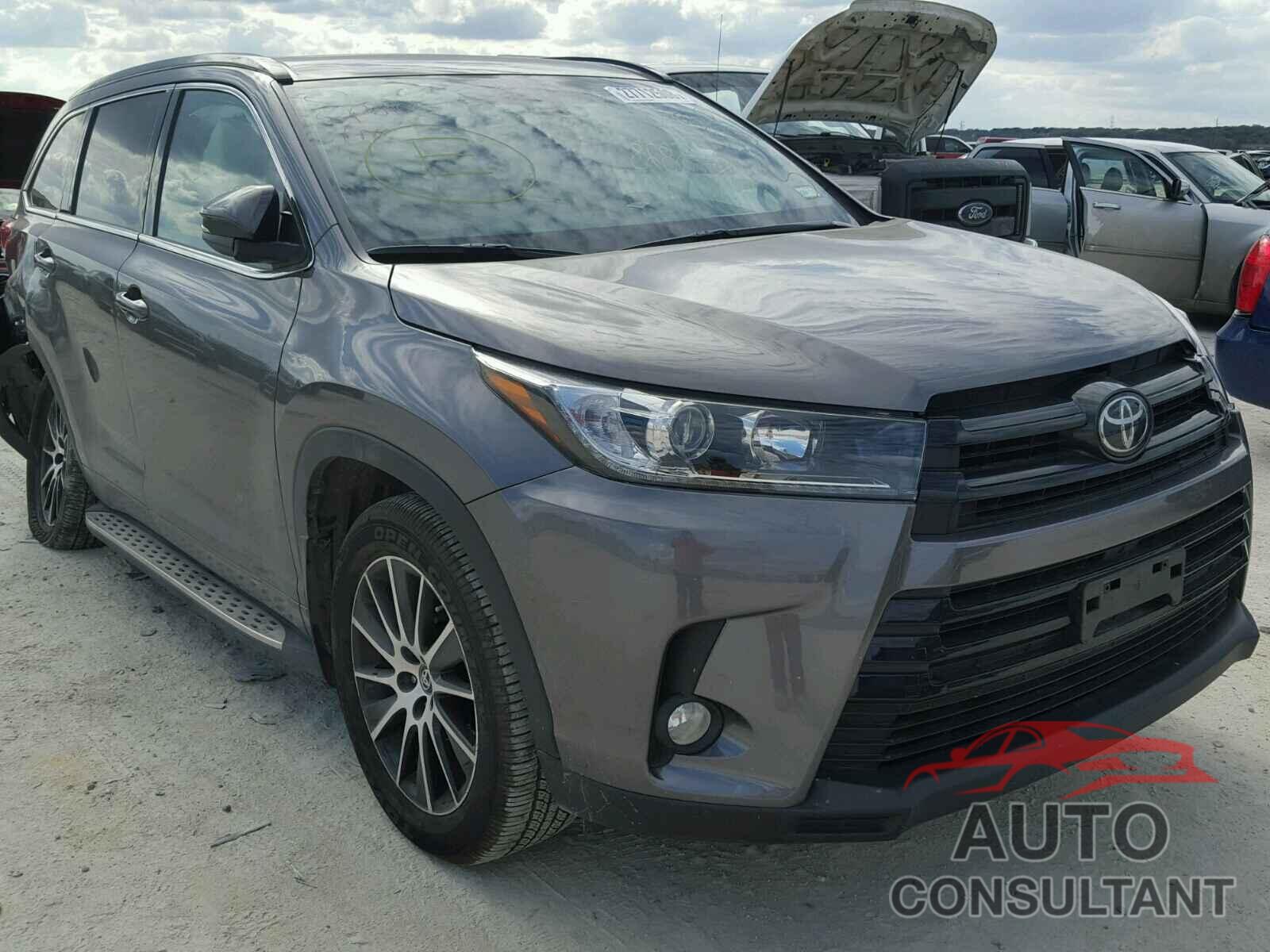 TOYOTA HIGHLANDER 2017 - 5TDKZRFH0HS520515